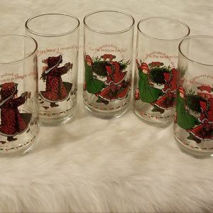 Holly Hobbie 1981 Coca Cola Glasses Holiday Vtg